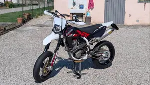 Husqvarna SM 510 R (2009)  (2)