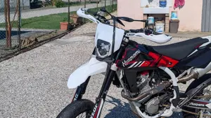 Husqvarna SM 510 R (2009)  (4)