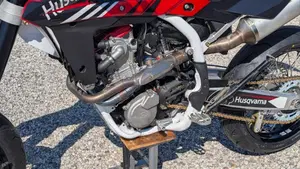 Husqvarna SM 510 R (2009)  (6)