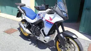 Honda Transalp XL750 (2023 - 24)  (2)