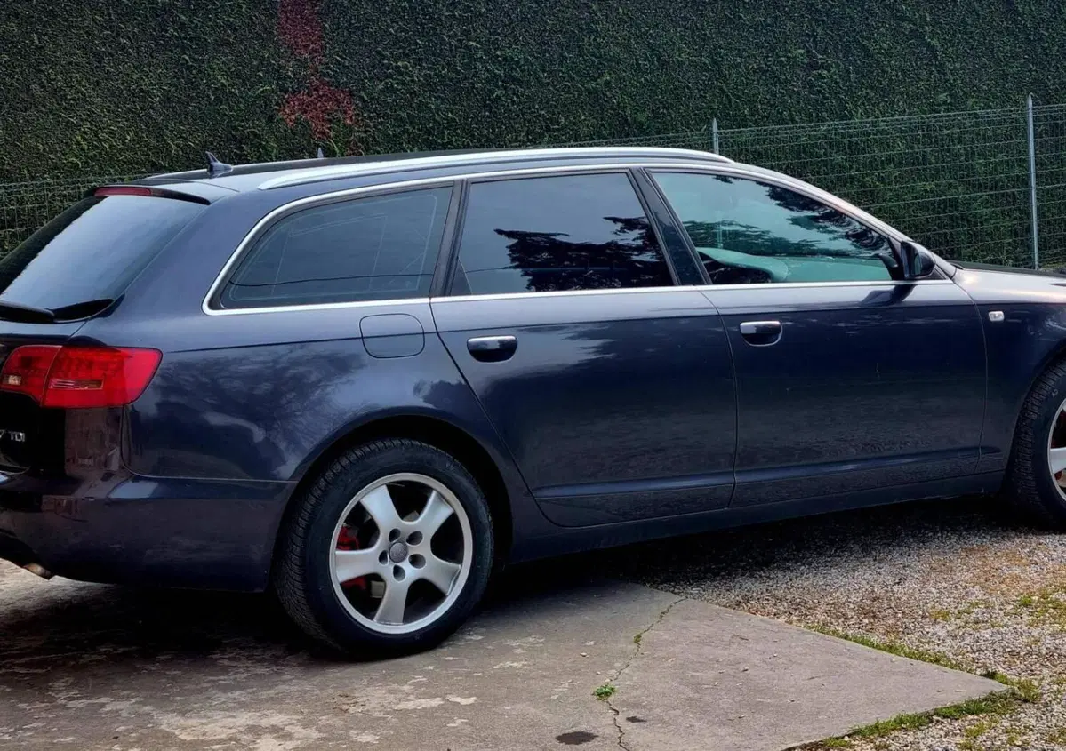 Audi A6 Avant 2.7 V6 TDI 190 CV F.AP. multitronic (2)