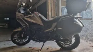 Moto Morini X-Cape 650 (2021 - 26)  (2)