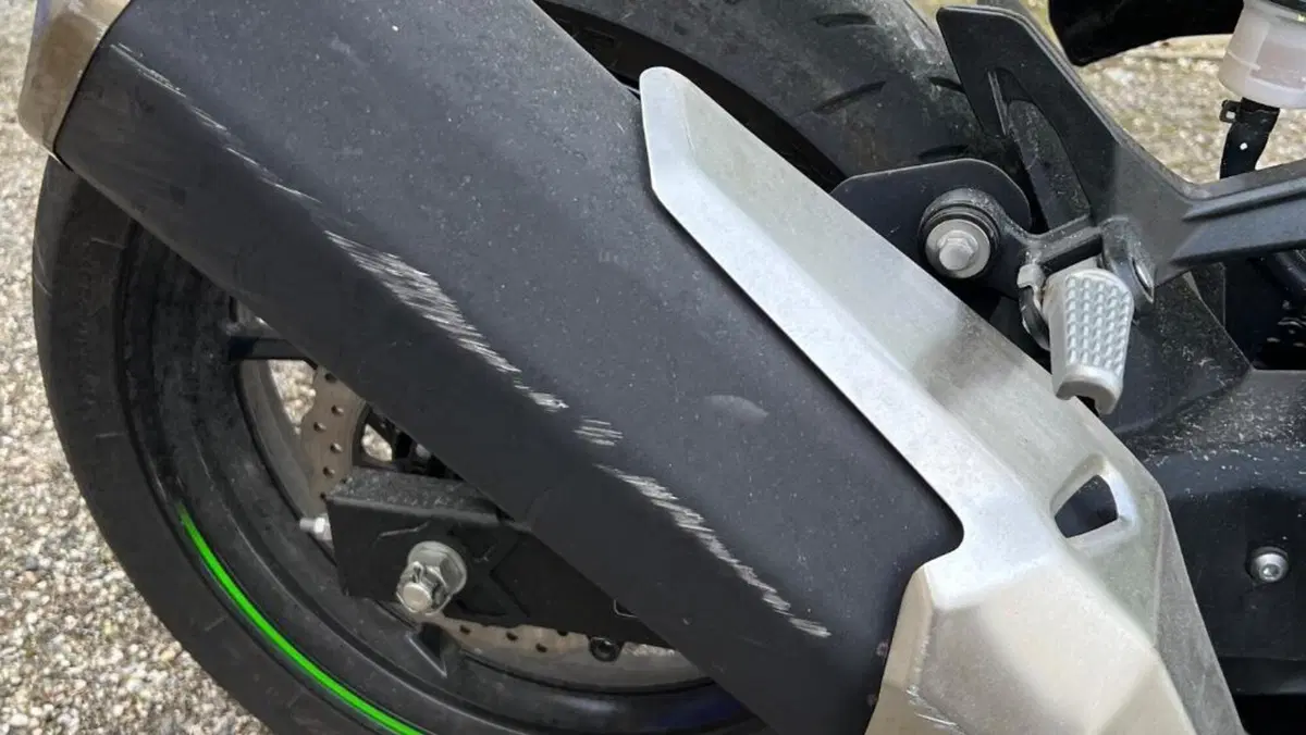 Kawasaki Ninja 400 (2023)  (7)