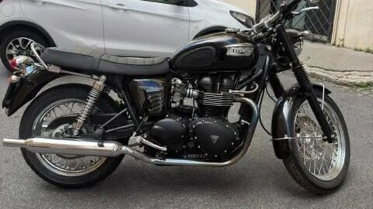 Triumph Bonneville (2007 - 16)  (4)