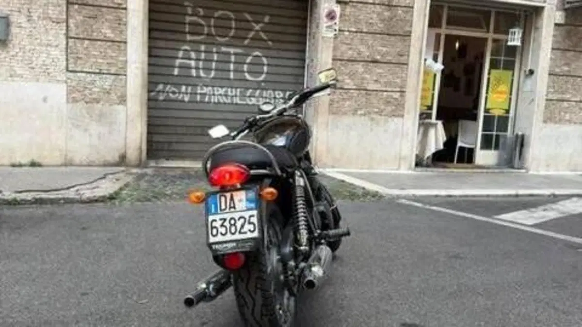 Triumph Bonneville (2007 - 16)  (5)