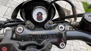 Triumph Bonneville (2007 - 16)  (2)
