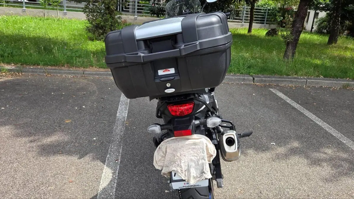Suzuki V-Strom 650XT (2021 - 25)  (10)