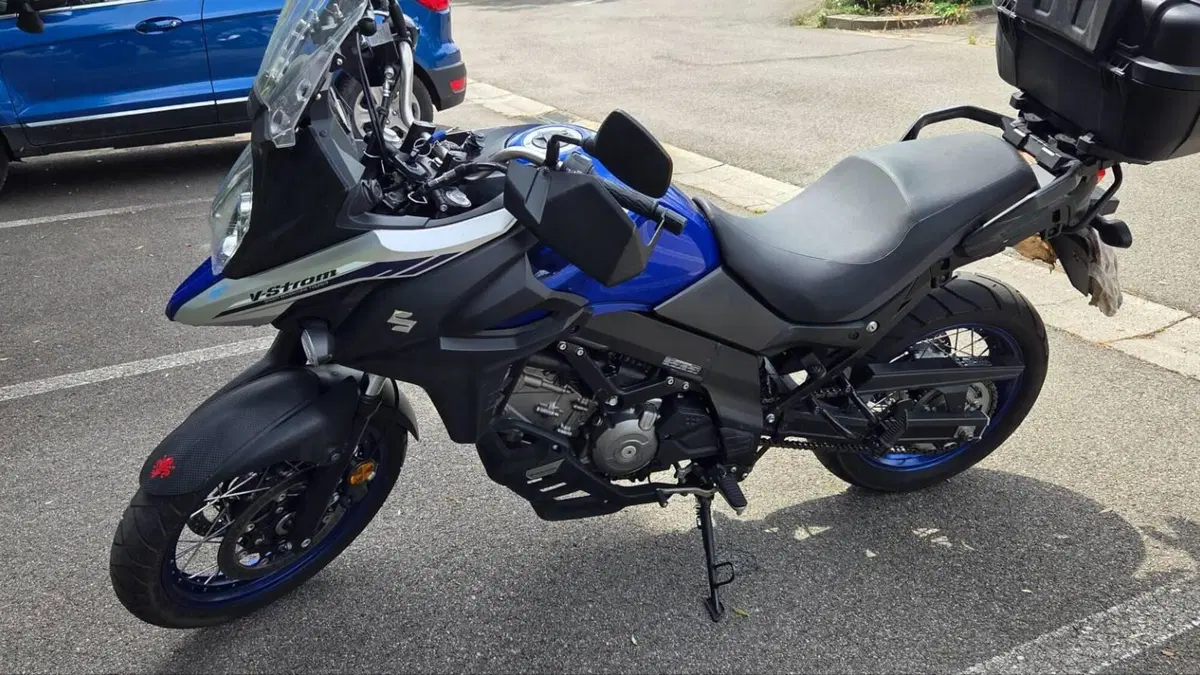 Suzuki V-Strom 650XT (2021 - 25)  (11)