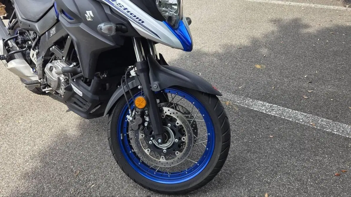 Suzuki V-Strom 650XT (2021 - 25)  (13)