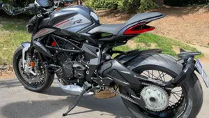 MV Agusta Dragster 800 RR (2021 - 23)  (3)