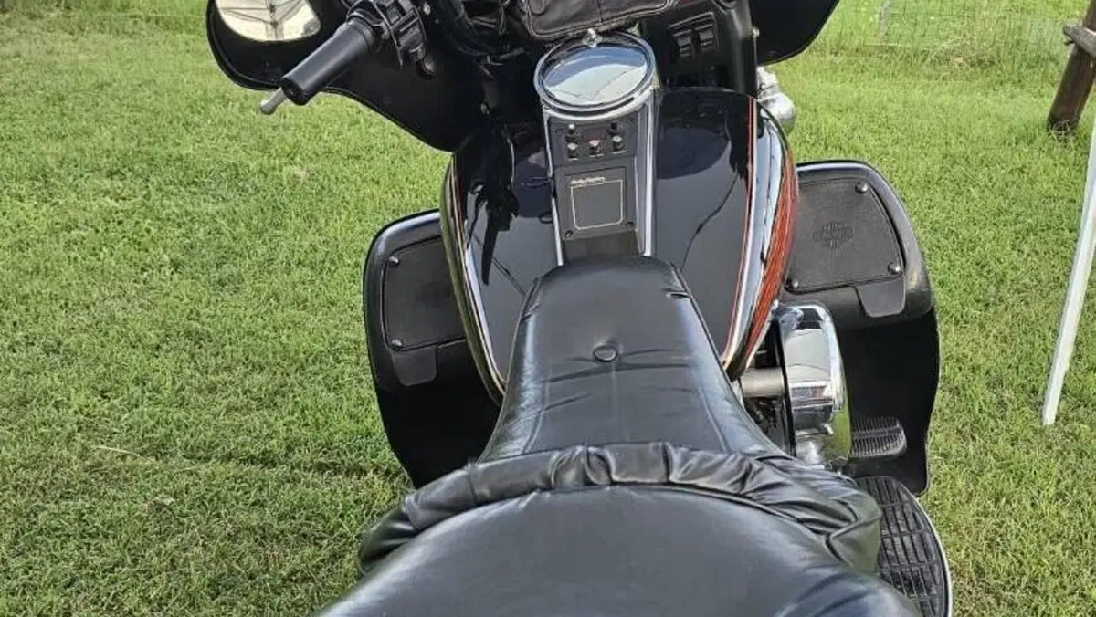 Harley-Davidson 1340 Electra Glide Ultra Classic (1989 - 93) - FLHTCU  (7)