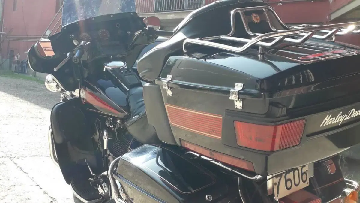 Harley-Davidson 1340 Electra Glide Ultra Classic (1989 - 93) - FLHTCU  (10)