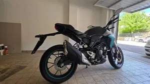 Honda CB 300 R (2018 - 19)  (3)
