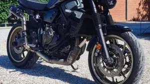 Yamaha XSR 700 (2022 - 26)  (6)