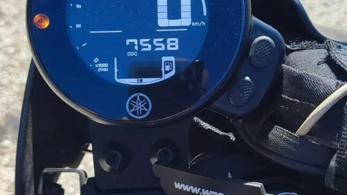 Yamaha XSR 700 (2022 - 26)  (10)