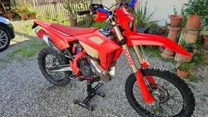 Betamotor RR 300 2T Enduro Racing (2022)  (8)
