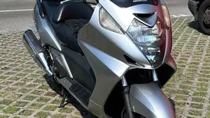 Honda Silver Wing 400 (2006 - 09)  (2)
