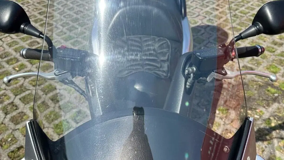 Honda Silver Wing 400 (2006 - 09)  (9)