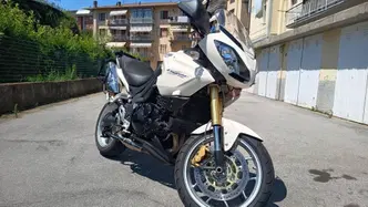 Triumph Tiger 1050 (2006 - 12) usata