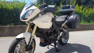 Triumph Tiger 1050 (2006 - 12)  (8)