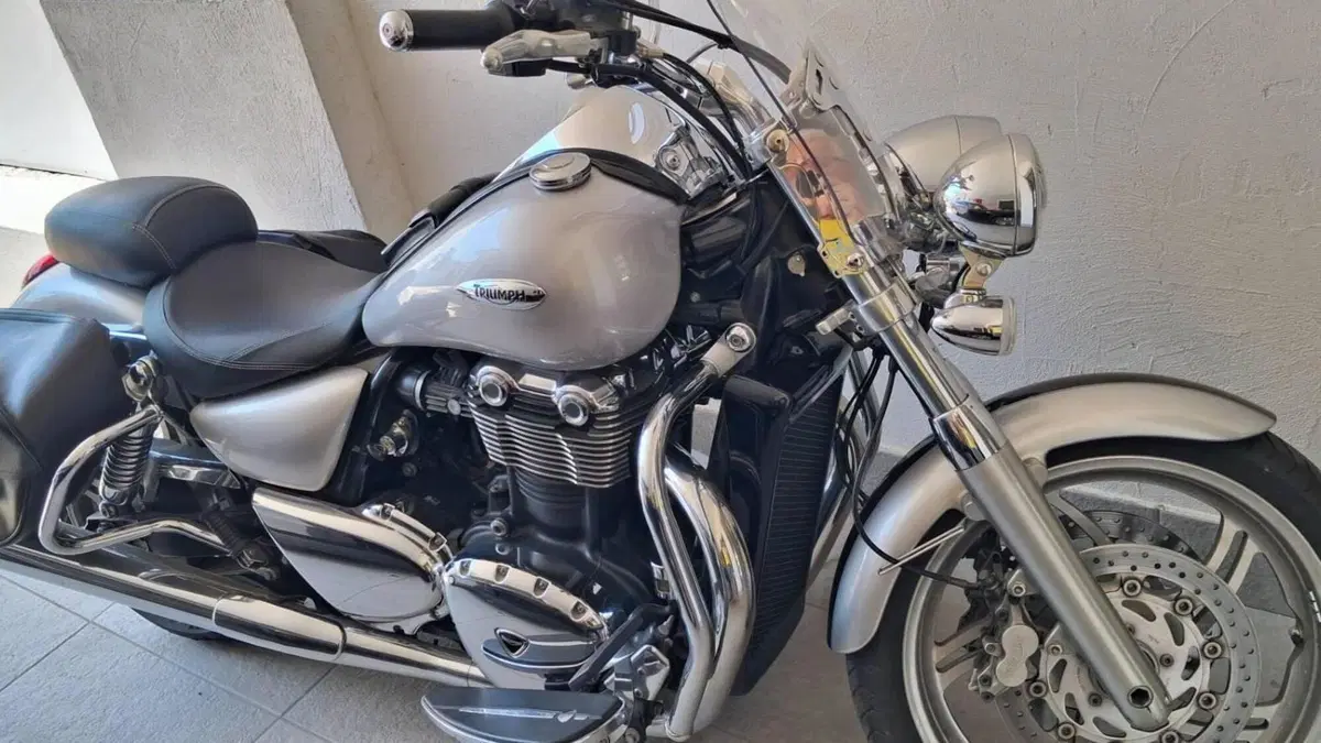 Triumph Thunderbird 1600 ABS 