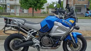 Yamaha XT1200Z Super Ténéré First Edition (2010 - 11)  (2)