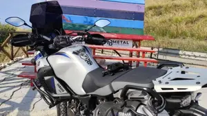 Yamaha XT1200Z Super Ténéré ABS (2010 - 15)  (6)