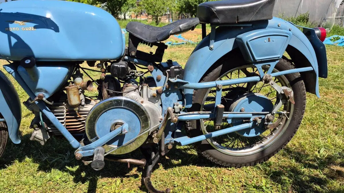 Moto Guzzi   (4)
