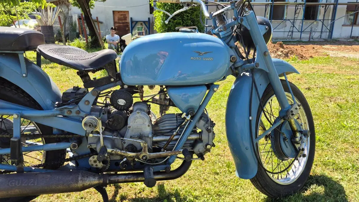 Moto Guzzi   (5)