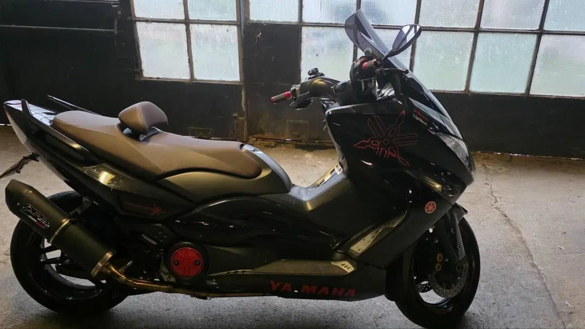 Yamaha T-Max 500 (2008 - 12)  (8)