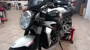MV Agusta Brutale 910 R (2006 - 11)  (4)