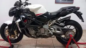 MV Agusta Brutale 910 R (2006 - 11)  (14)