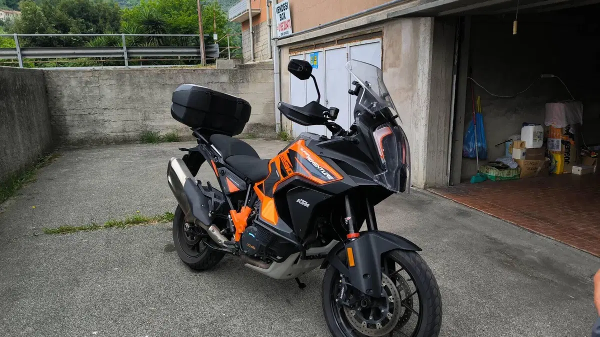 KTM 1290 Super Adventure S (2022 - 25)  (3)