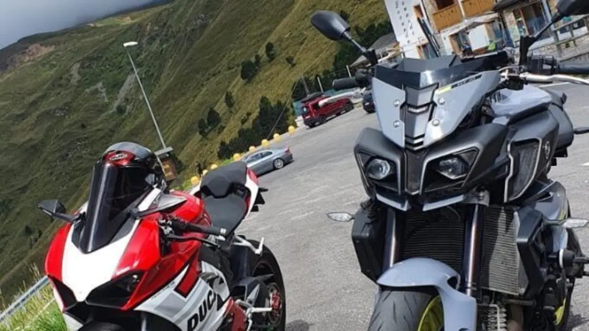Yamaha MT-10 ABS (2016 - 17)  (7)