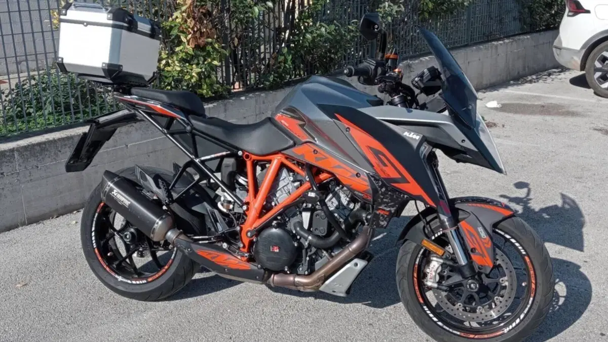 KTM 1290 Super Duke GT ABS (2016 - 18) 