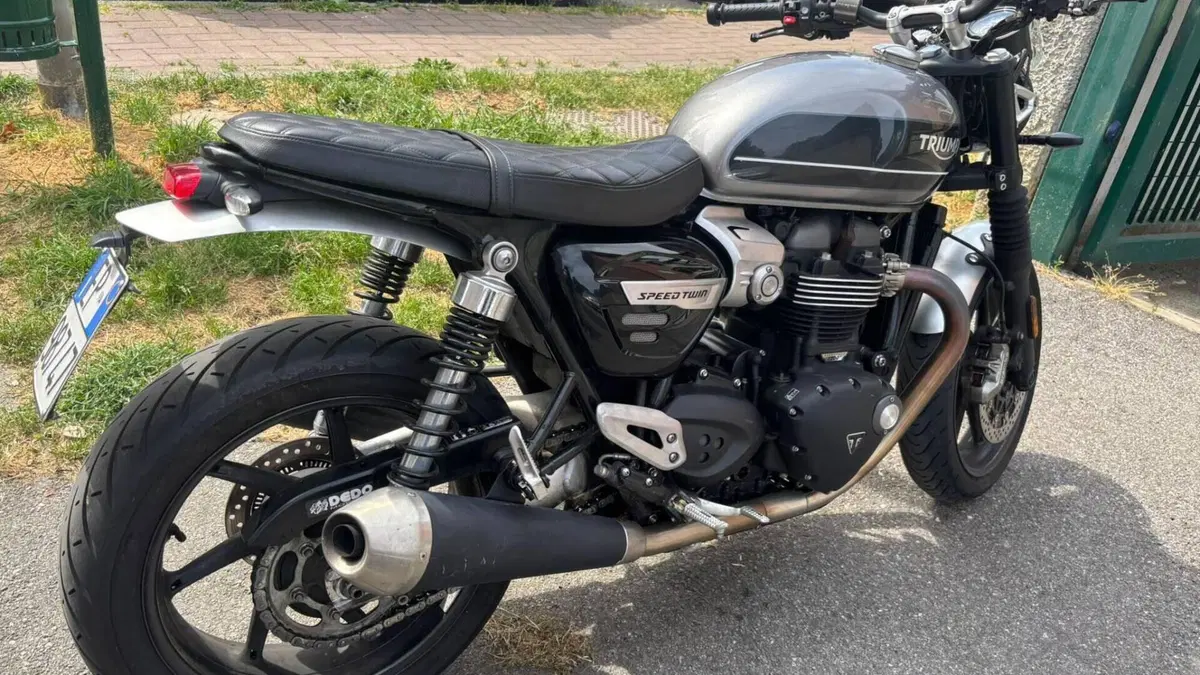 Triumph Speed Twin 1200 (2019 - 20)  (5)