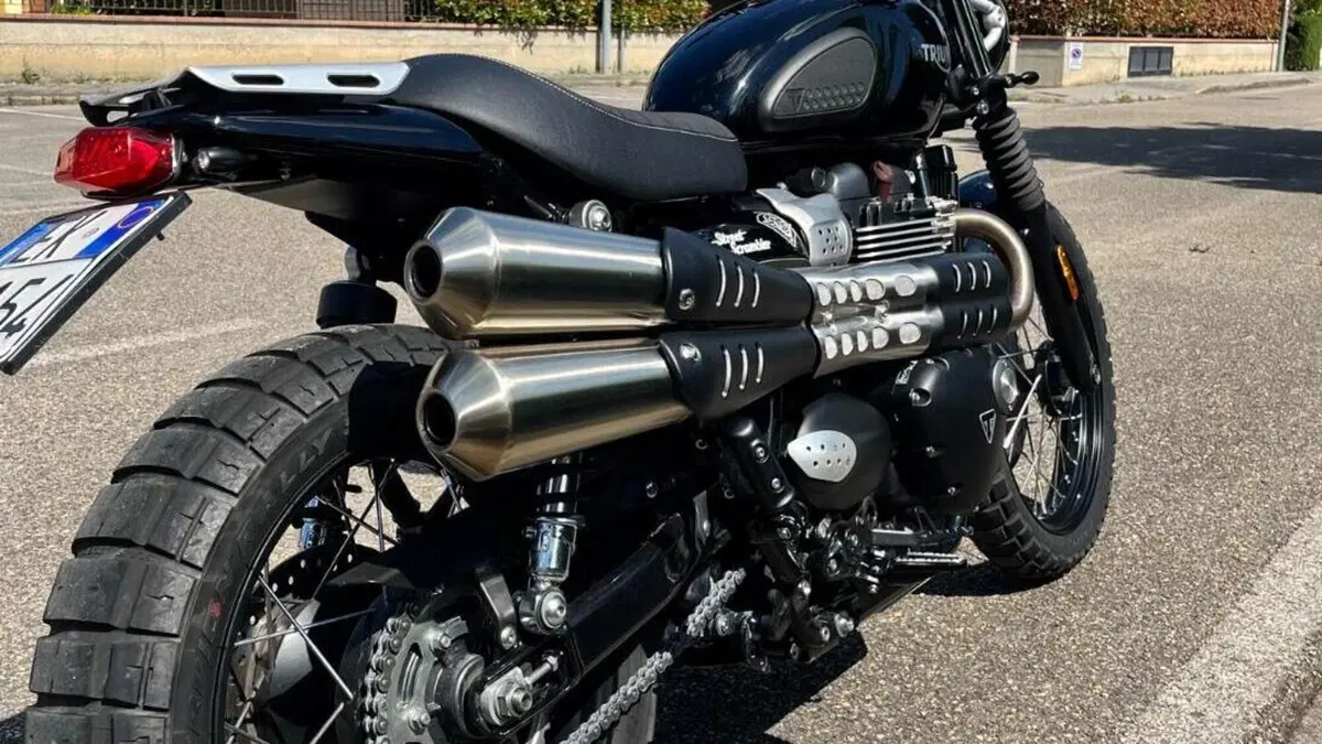 Triumph Street Scrambler 900 (2017 - 18)  (4)