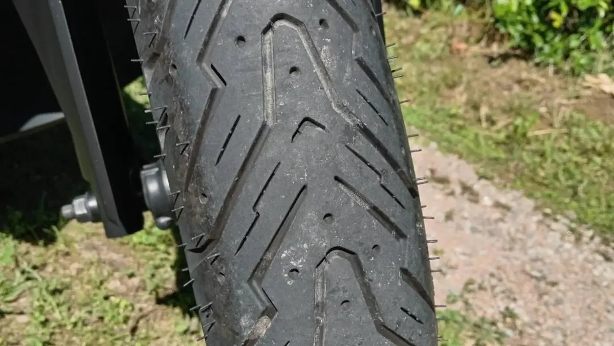 Kymco Agility 150 R16  (5)