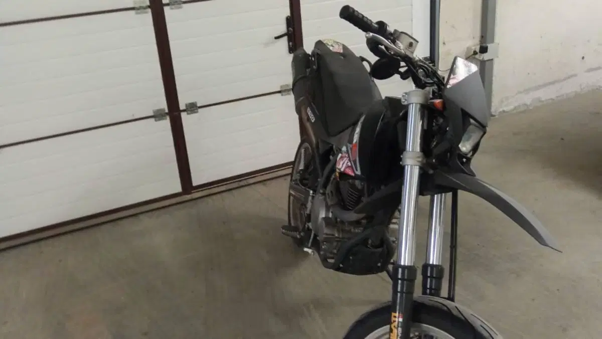Betamotor Motard 4.0 M4 (2011 - 16)  (3)