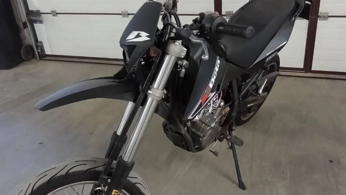 Betamotor Motard 4.0 M4 (2011 - 16)  (5)