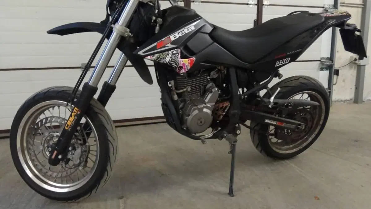 Betamotor Motard 4.0 M4 (2011 - 16)  (6)