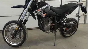 Betamotor Motard 4.0 M4 (2011 - 16)  (6)