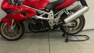 Suzuki TL 1000 S (1997 - 03)  (4)