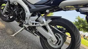 Suzuki GSR 600 (2006 - 11)  (9)