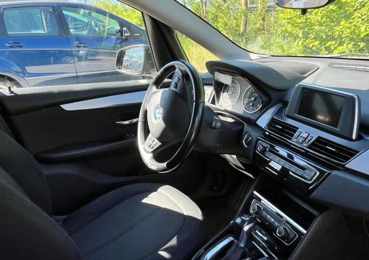 BMW Serie 2 Active Tourer 216d  Advantage (5)