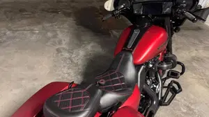 Harley-Davidson 114 Street Glide Special (2019 - 20) - FLHXS  (5)
