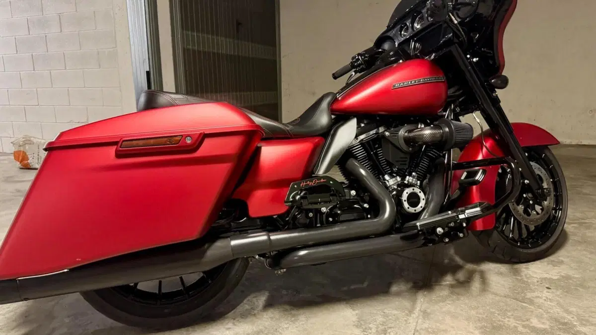 Harley-Davidson 114 Street Glide Special (2019 - 20) - FLHXS  (7)