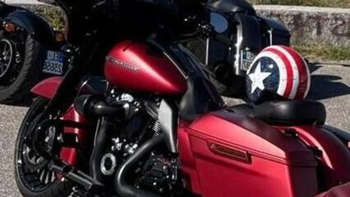 Harley-Davidson 114 Street Glide Special (2019 - 20) - FLHXS  (11)