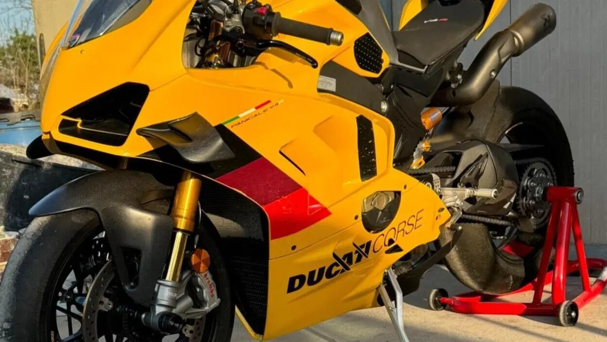 Ducati Panigale V4 R (2023 - 24) 