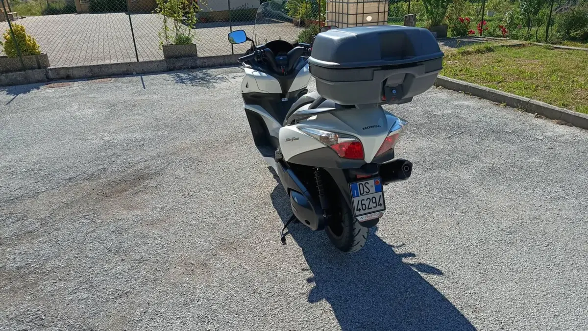 Honda SW-T 400 (2009 - 16)  (2)